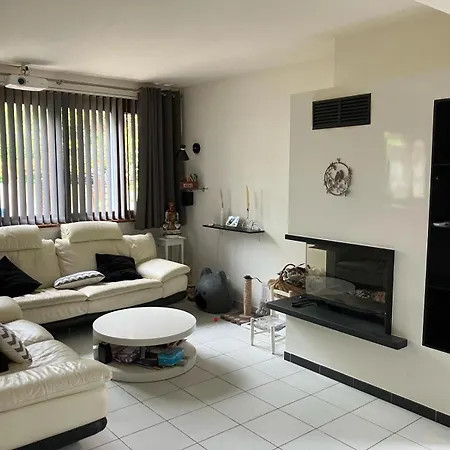 Charming House, 7p, 25mn Paris Center, Swimming Pool Holiday home *